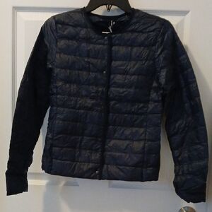 Uniqlo Women's Navy Puffer Jacket NWT
